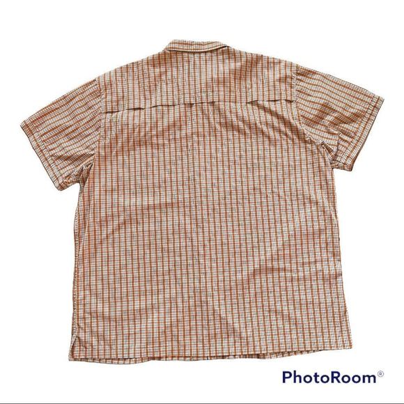 WindRiver button down vented plaid shirt - Picture 2 of 11